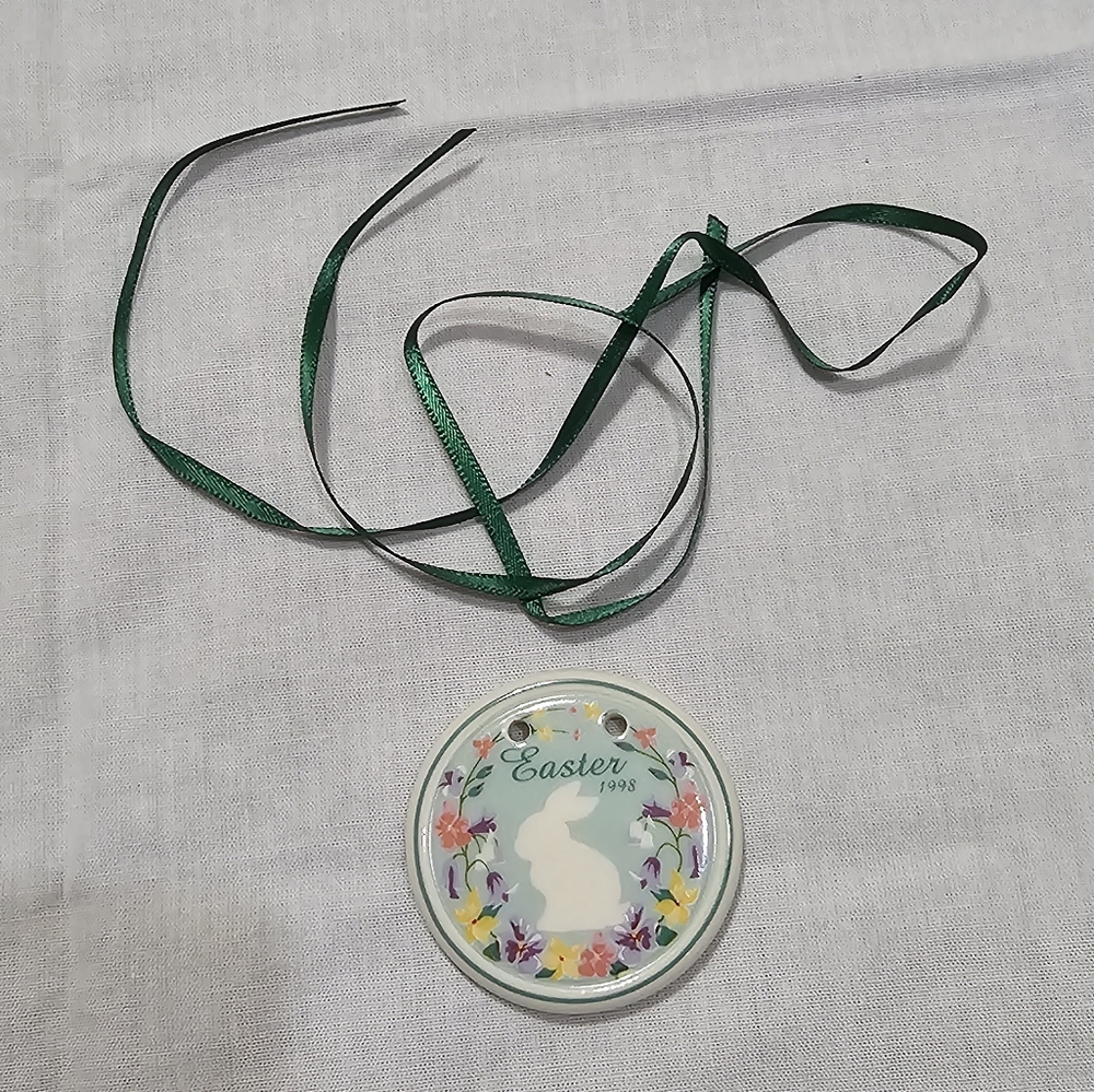 Longaberger Basket Tie-On #34100 - 'Easter 1998' - 1997